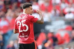 天空：尤文那不勒斯仍有意签下桑乔，转会费2500万镑