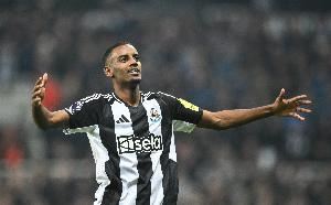 重磅的要来了！罗马诺：卖迪亚斯后，利物浦准备创纪录报价伊萨克