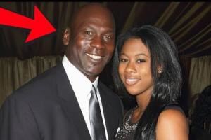 乔丹二儿子：老爸坐的水上摩托翻了😳他没管妹妹先去捞4万美金