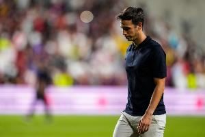 巴列卡诺主帅：对巴萨我们更接近胜利，VAR介入让球员和裁判困扰