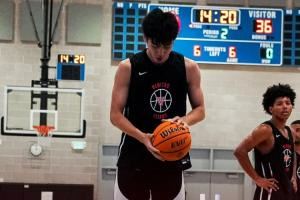 加油继续冲~张博源出战美高赛事砍25分6板2助收下胜利 三分嘎嘎进