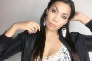 来了就都是兄弟！霍福德妹妹22年曾喷勇士是“碧池辣鸡”