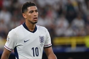 邮报:贝林厄姆应回归英格兰,图赫尔若处理不好他的问题就是失职